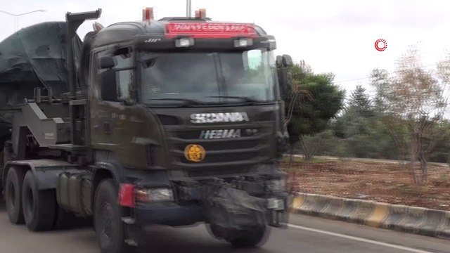 Kilis’ten İdlib sınırına fırtına obüs sevkiyatı yapıldı