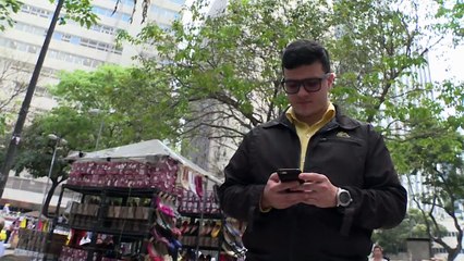 Brésil : Bolsonaro et l'extrême droite, pros de l'intox ?