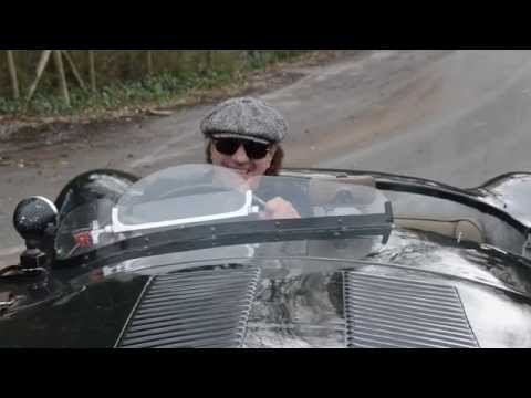 AC/DC frontman Brian Johnson singing an unlikely cover...