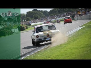 Ford Fairlane kicks up dirt at Goodwood Revival
