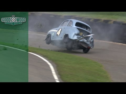 Touring car crashes hard at Revival