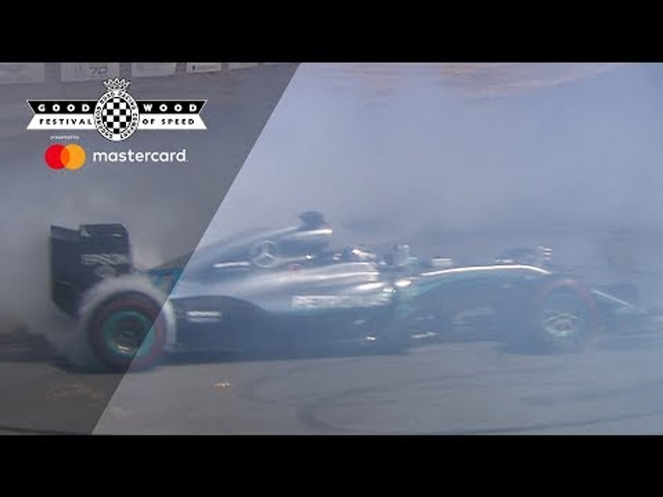 Valtteri Bottas punishes Nico Rosberg's 2016 Me...