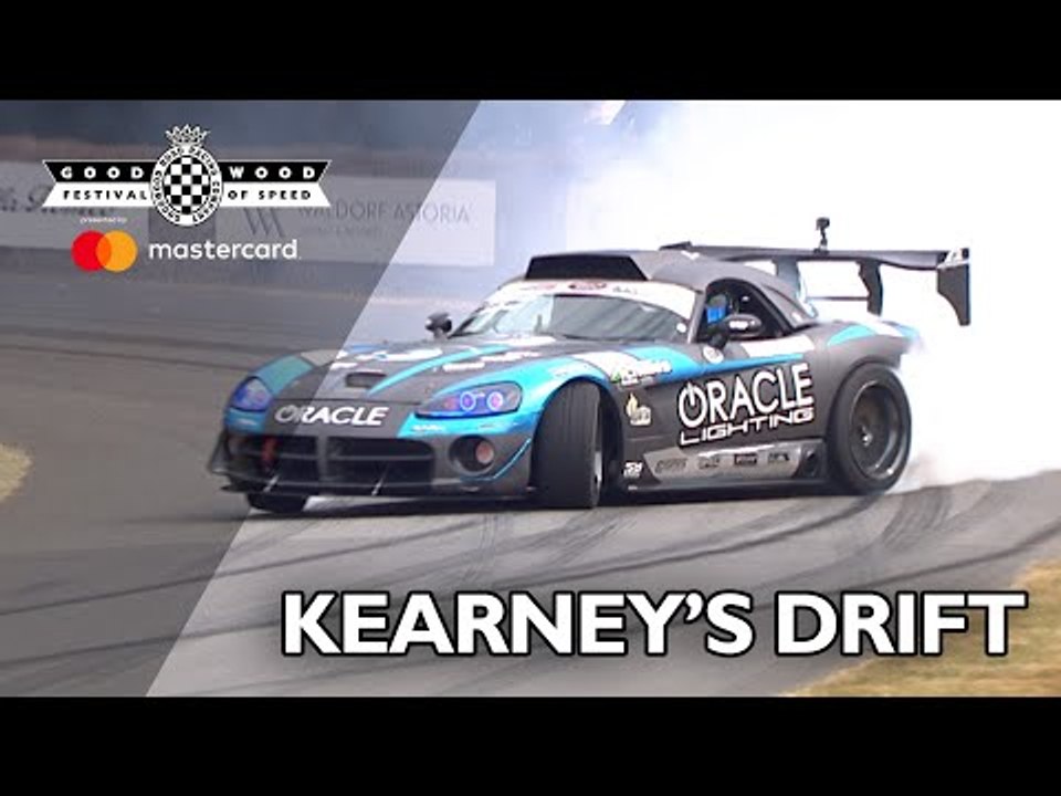Dean Kearney's 900bhp Dodge Viper FOS drift run