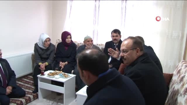 Çevre ve Şehircilik Bakan Murat Kurum, Konya'nın Beyşehir İlçesinde Toplu Açılış Törenine Katıldı,...