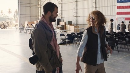 Jamie Dornan Becomes An Insane Photographer In 'A Private War'