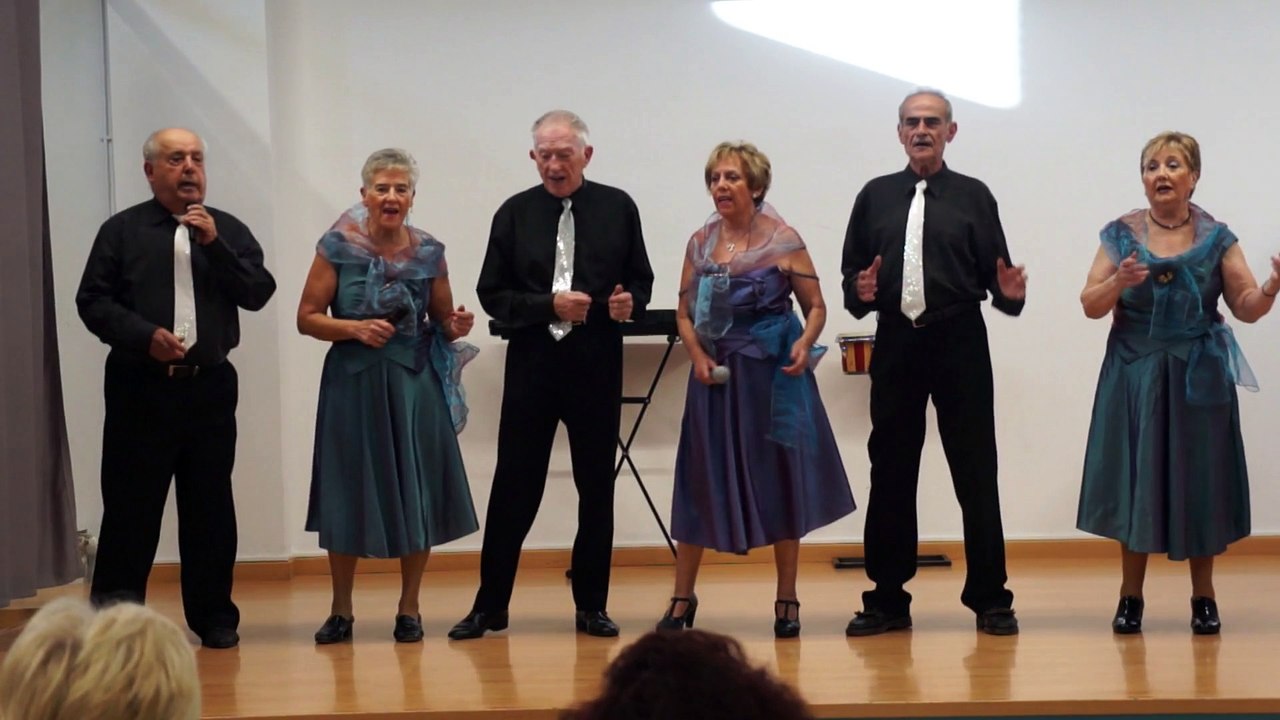 Actuación del Grup Café Teatre Arlequí en Can Parellada Octubre 2018