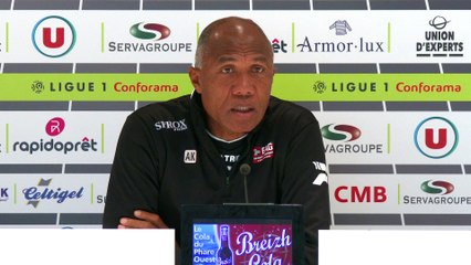 Le point presse d'Antoine Kombouaré avant Guingamp - Strasbourg