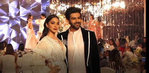 Kiara Advani and Kartik Aryan Walk As A Showstopper For Manish Malhotra