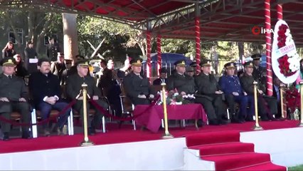 Bedelli askerler yemin ederek tezkerelerini aldı