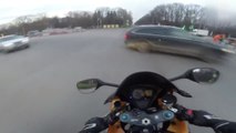 [영상] 아찔한 속도로 달리는 오토바이 '죽음의 질주' / YTN