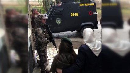 Şehit özel harekat polisinin kızına sürpriz