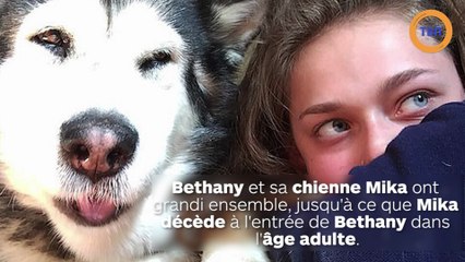 Elle se fait tatouer avec les cendres de son husky !