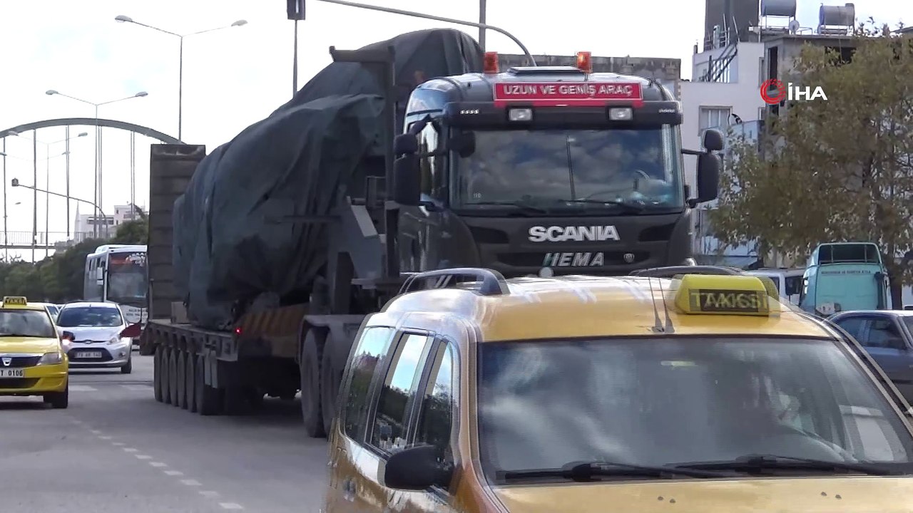 Kilis’ten Suriye sınırına fırtına obüs sevkiyatı sürüyor