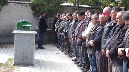 Karaman'da Mantardan Zehirlenen Kadın Öldü