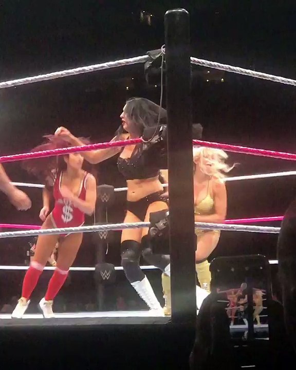 IIconics (Billie Kay and Peyton Royce) and Becky Lynch vs Asuka, Charlotte and Carmella - WWE Boston October 21st 2018 04