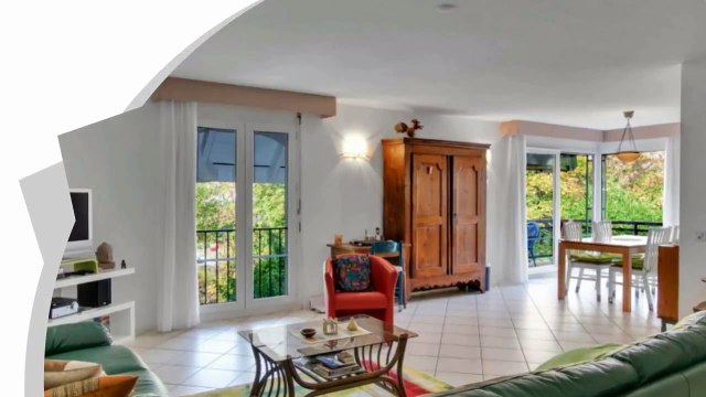 A vendre - Appartement - Crassier (1263) - 4.5 pièces - 137m²