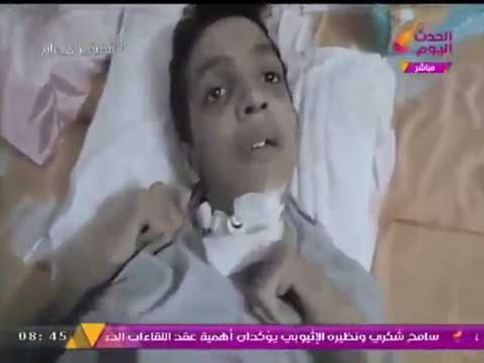 والدة أحد ضحايا حوادث القطارات تستغيث بالرئيس السيسي: "الدكاترة بتطردنا يا ريس"!