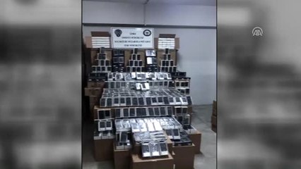 İzmir'de Kaçakçılık Operasyonu