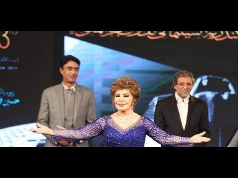 الفنانة "صفية العمري" عقب تكريمها بالإسكندرية السينمائي: أتشرف بالتكريم وسط من تدربت معهم