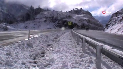 Dün Gece Kardan Kapanan Konya Antalya Karayolunda Güneş Açtı