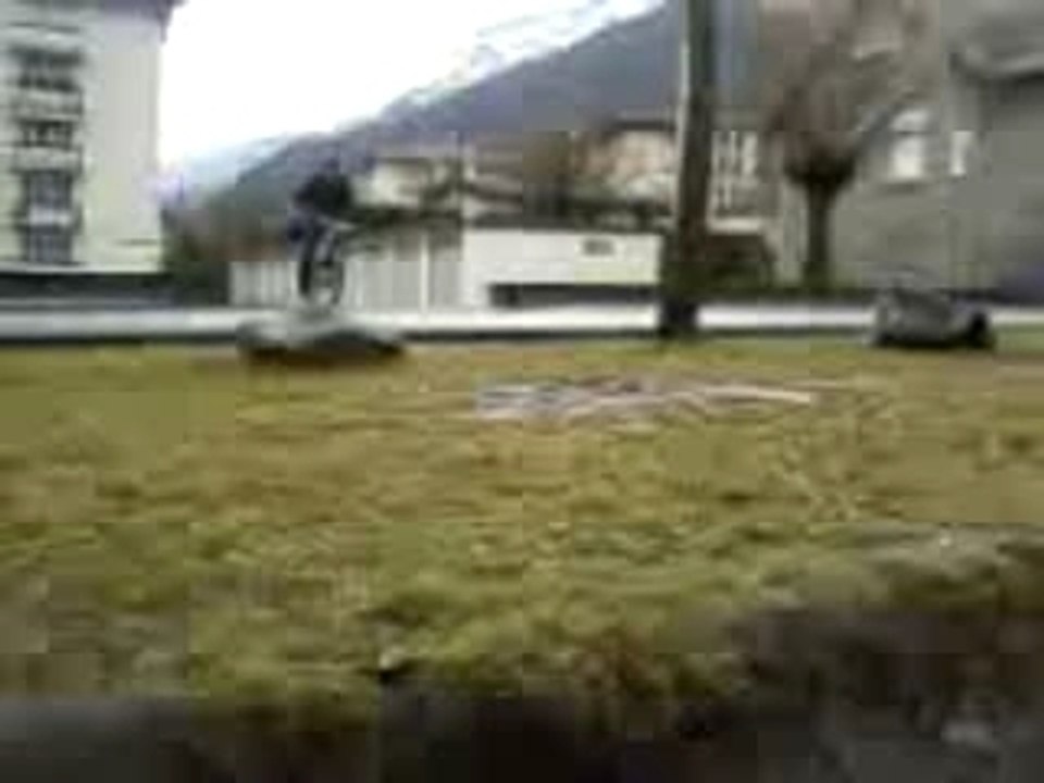 V08-12-07_11.49[1]
