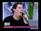 الموهبة الغنائية مصطفى التاجي يطرب مذيعي الحدث بأغنيته 