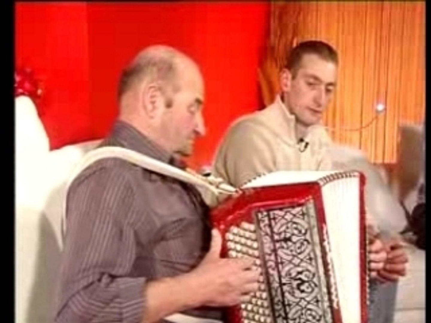 Ne M Oublie Pas Vieux Chalet Video Dailymotion