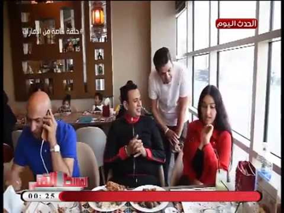 مذيع #الوسط_الفني: بصوا "صوفينار" قمر ازاي من غير ميك اب