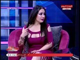 مشاهد الوسط الفني يتحرش بـ