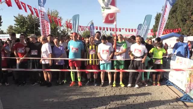 6. Cumhuriyet Koşusu ve Çocuk Maratonu