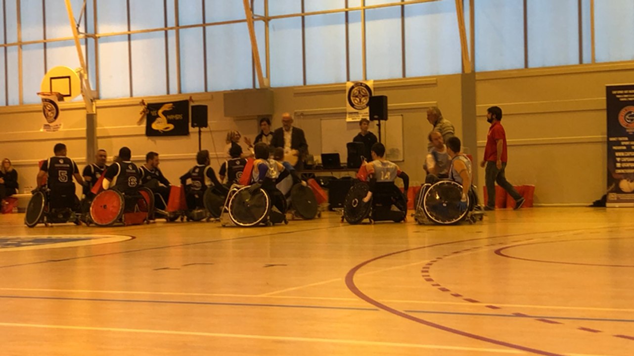 Match de rugby fauteuil