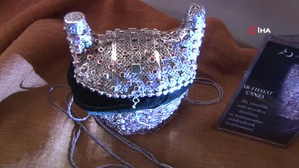 Kanuni'nin Su Matarasından Esinlenerek Yapılan Bu Çantanın Fiyatı 10 Bin Tl