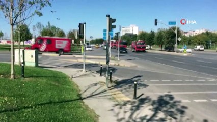 Pendik'te bulunan Tersane Komutanlığı'nda yangın çıktı