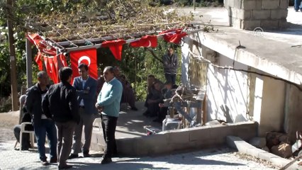 Şehit Uzman Çavuş Dikmen'in baba evi - MERSİN