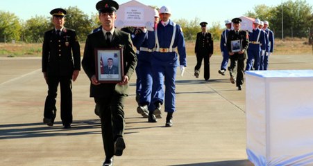 Donarak Şehit Düşen Mehmetkçiklere Güneş Altında Veda