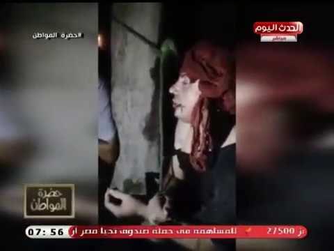 بالفيديو| أهالي منطقة فيصل يجردوا سائق من ملابسه عارياً بالشارع والسبب خطير