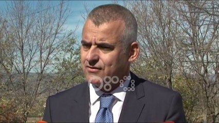 Ora News - "Stuhi të reja po vijnë!" Dule komenton dorëheqjen e Xhafës