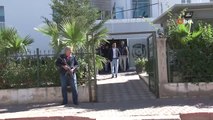 Antalya'da Meyhane Basıp Darp Ederek Zorla Senet İmzalattırıldığı İddiası