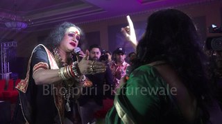 Live Fight Between Laxmi Narayan Tripath and veena sender Organiser at ''Miss Transqueen India 2018 |bpiturewale