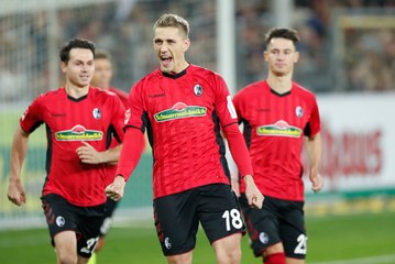 Bundesliga - Fribourg, un but du rond central !
