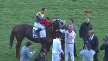 Spor Cumhuriyet Kupası'nı 'Taykut' İsimli Atıyla Halis Karataş 10'cu Kez Kazandı