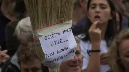 Roma diz basta `à "decadência"