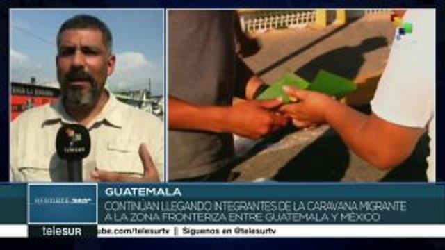 Siguen llegando migrantes a la frontera entre México y Guatemala