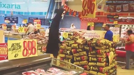 PAIN CABEÇA DE MANEQUIM DANÇANDO