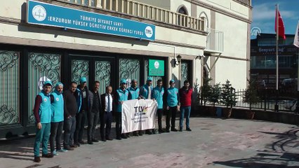 Kış kentinde düzensiz göçmenlere 'sıcak' yardım - ERZURUM