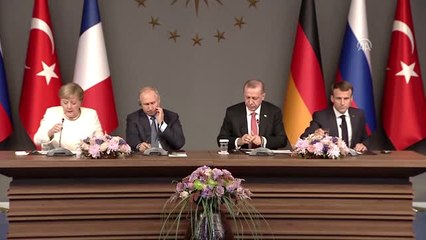 Almanya Başbakanı Merkel: "(İstanbul'da) Son Derece Verimli Bir Zirve Oldu"