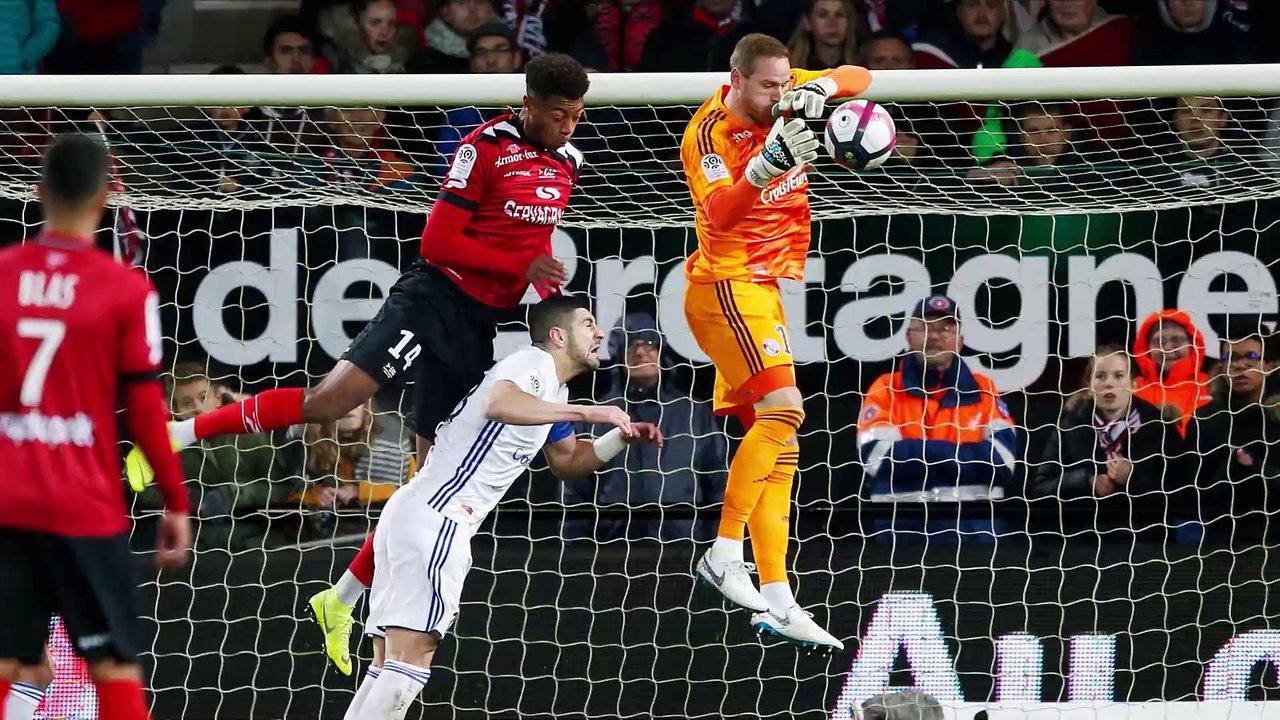 Le Racing Club de Strasbourg trouve le match nul face à Guingamp. 1-1