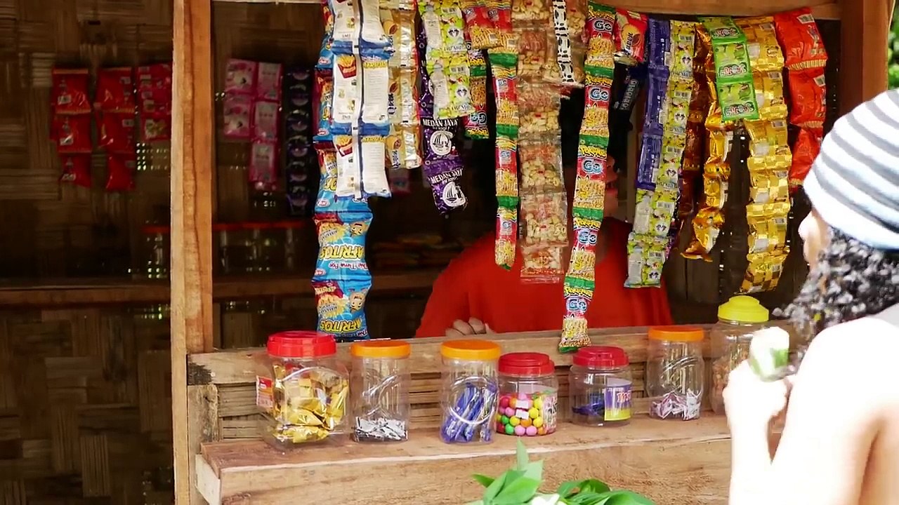 PREMAN TERKUAT DI BUMI KELAPARAN