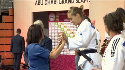 Скачать видео: Judo: Grand Slam Abu Dhabi, oro per Odette Giuffrida