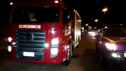 Homem ameaça se jogar de viaduto e bombeiros são acionados